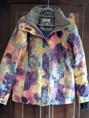 Womens GSOU Multicolor Water-Resistant Winter Jacket